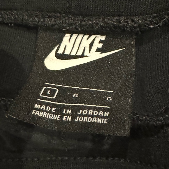 Nike Men’s Sportswear Optic Double Knit Cotton Tech Shorts in Black 9” Size L - Picture 4 of 7